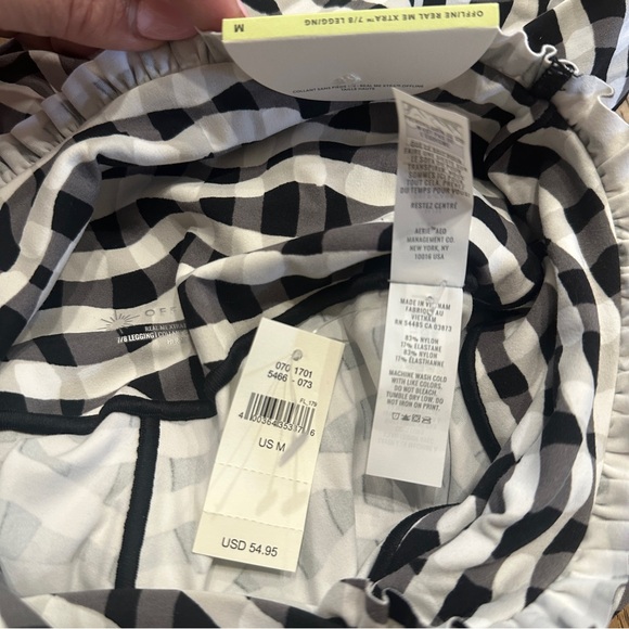 Aerie NWT American eagle crossover leggings in black white checkered print M - Picture 4 of 4